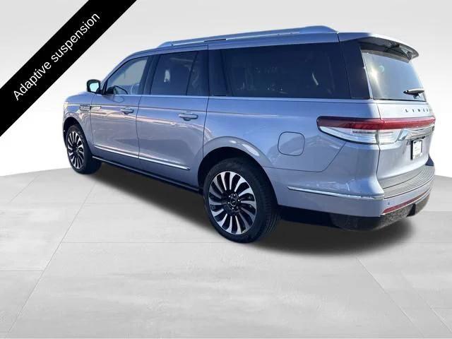 used 2022 Lincoln Navigator car, priced at $68,999