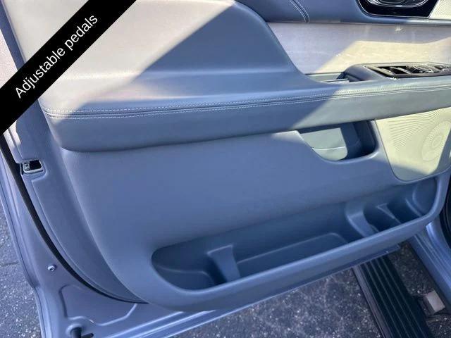 used 2022 Lincoln Navigator car, priced at $68,999