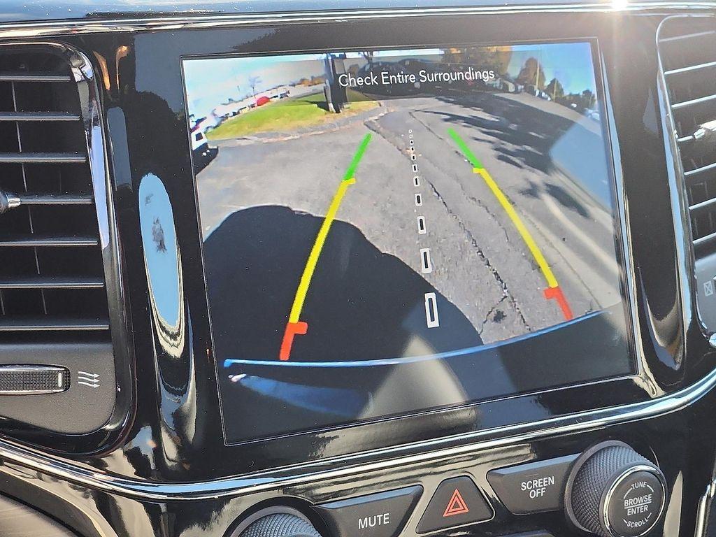 used 2020 Jeep Grand Cherokee car, priced at $21,538