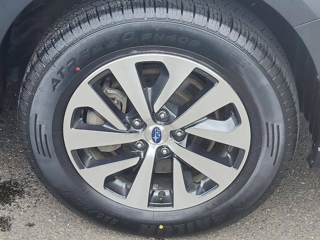 used 2024 Subaru Outback car, priced at $30,999