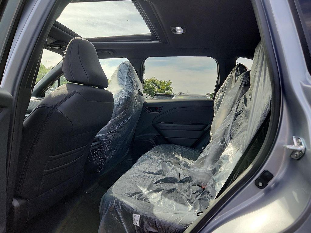 new 2025 Subaru Forester Hybrid car, priced at $39,399