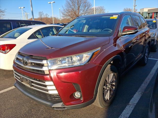 used 2018 Toyota Highlander car, priced at $28,999