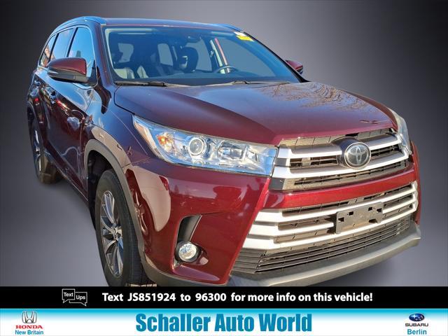 used 2018 Toyota Highlander car, priced at $28,999