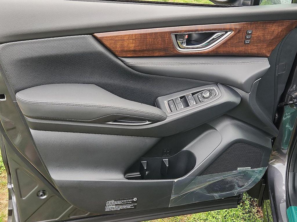 new 2025 Subaru Ascent car, priced at $52,542