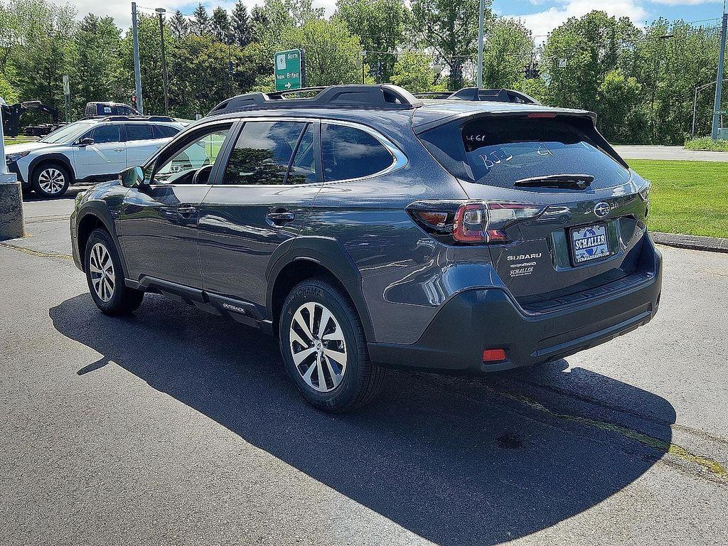 new 2025 Subaru Outback car, priced at $33,514