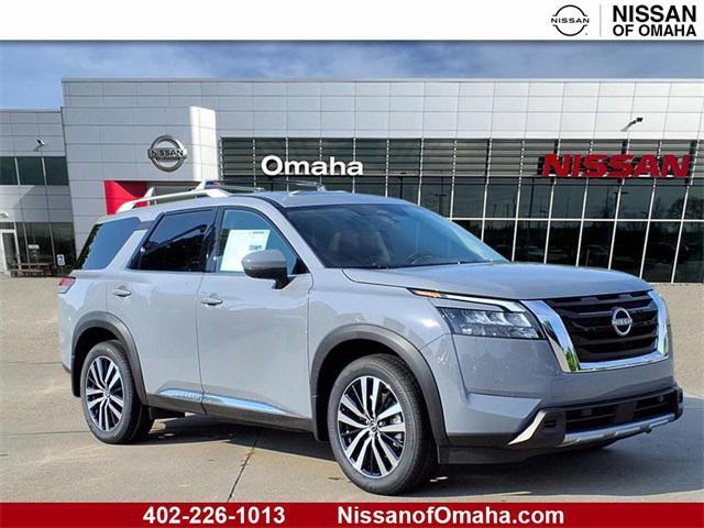 new 2025 Nissan Pathfinder car, priced at $54,485