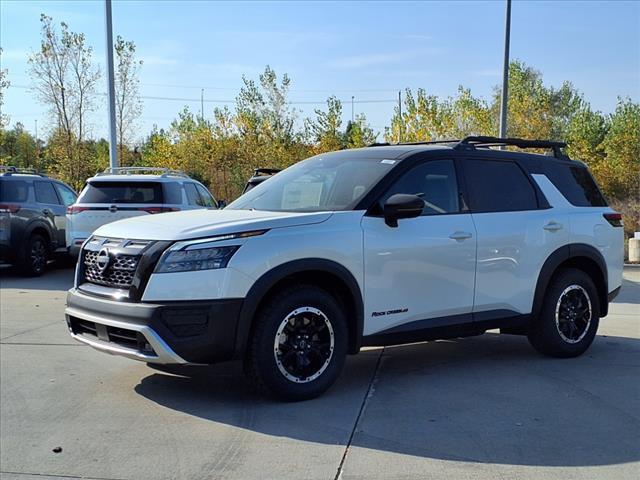 new 2024 Nissan Pathfinder car, priced at $45,830