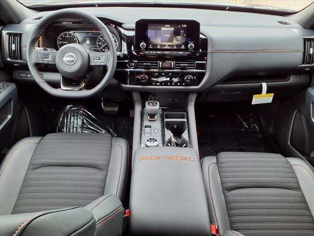 new 2025 Nissan Pathfinder car, priced at $43,913