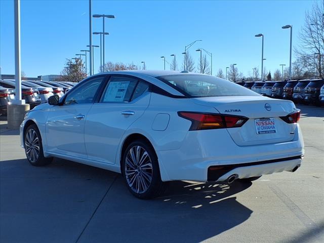 new 2025 Nissan Altima car, priced at $37,605