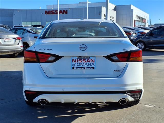 new 2025 Nissan Altima car, priced at $37,605