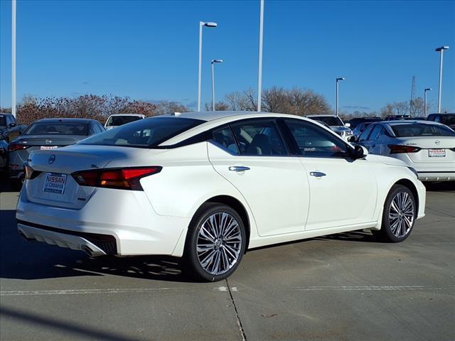 new 2025 Nissan Altima car, priced at $37,605