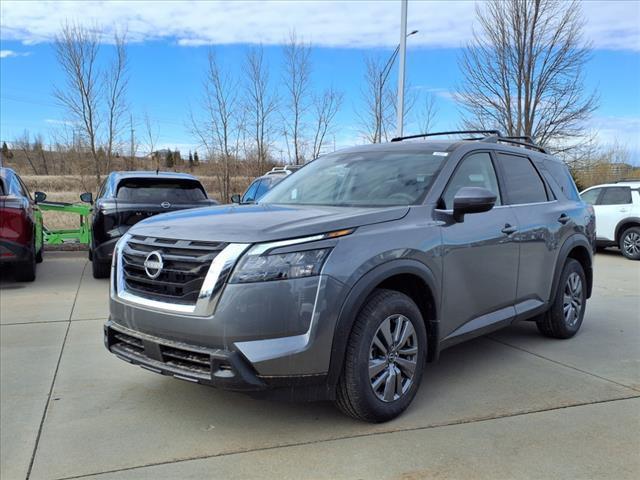 new 2025 Nissan Pathfinder car, priced at $41,320