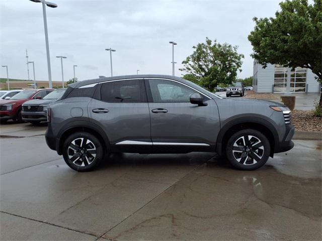 new 2025 Nissan Kicks car, priced at $27,180