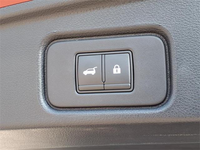 used 2022 Nissan Pathfinder car, priced at $37,558