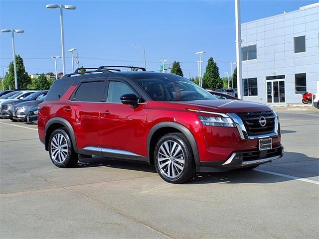 used 2022 Nissan Pathfinder car, priced at $37,558