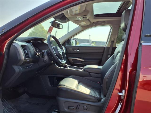 used 2022 Nissan Pathfinder car, priced at $37,558