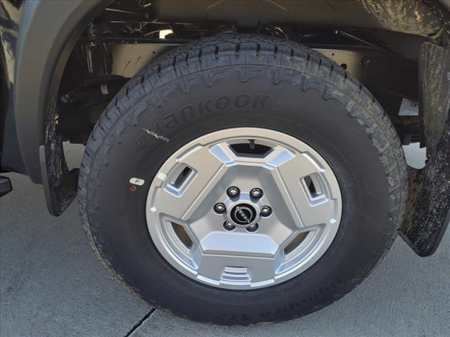 new 2024 Nissan Frontier car, priced at $42,960