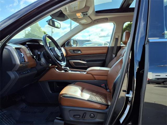 used 2022 Nissan Pathfinder car, priced at $34,469