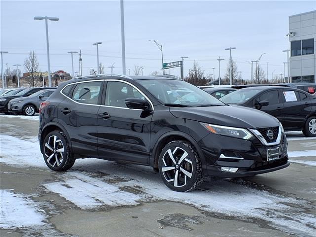 used 2022 Nissan Rogue Sport car, priced at $25,305