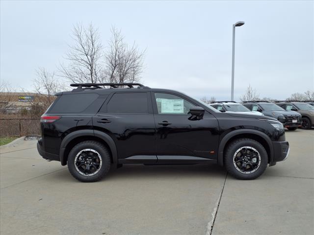 new 2025 Nissan Pathfinder car, priced at $43,913