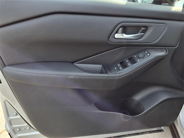 new 2025 Nissan Rogue car, priced at $33,385