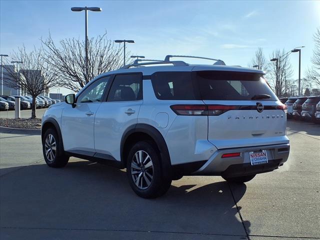 new 2025 Nissan Pathfinder car, priced at $45,925