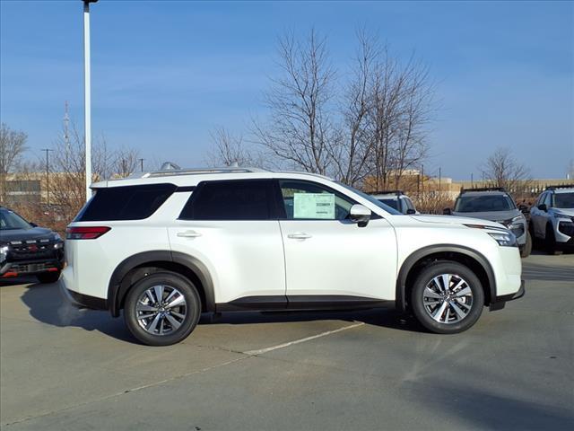 new 2025 Nissan Pathfinder car, priced at $45,925