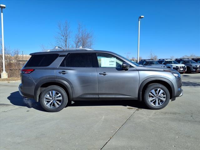 new 2025 Nissan Pathfinder car, priced at $45,200