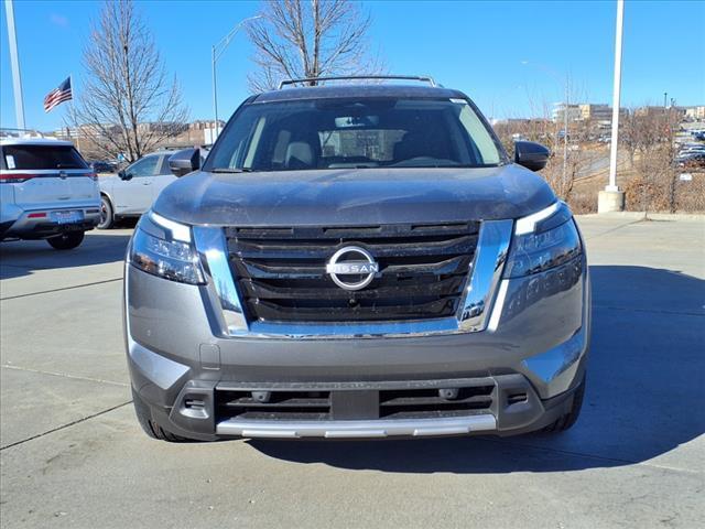 new 2025 Nissan Pathfinder car, priced at $45,200