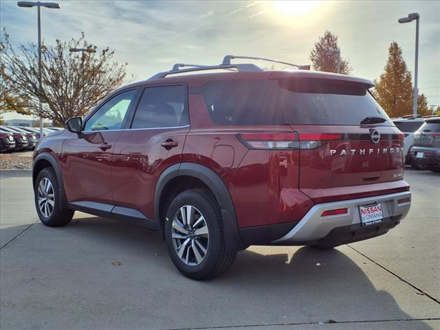 new 2025 Nissan Pathfinder car, priced at $48,385