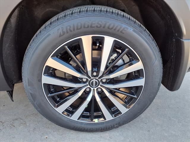 new 2025 Nissan Pathfinder car, priced at $53,880