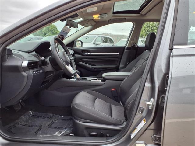 used 2022 Nissan Altima car, priced at $23,122
