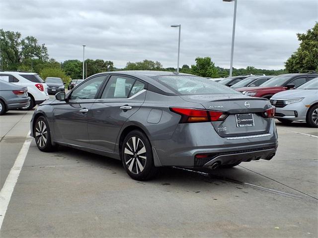 used 2022 Nissan Altima car, priced at $23,122