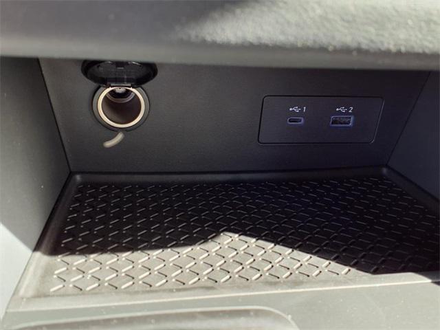 new 2025 Nissan Pathfinder car, priced at $38,014