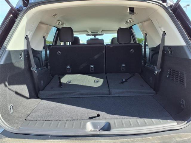 new 2025 Nissan Pathfinder car, priced at $38,014