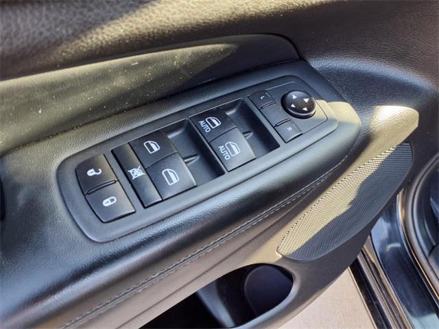 used 2020 Jeep Grand Cherokee car, priced at $25,511