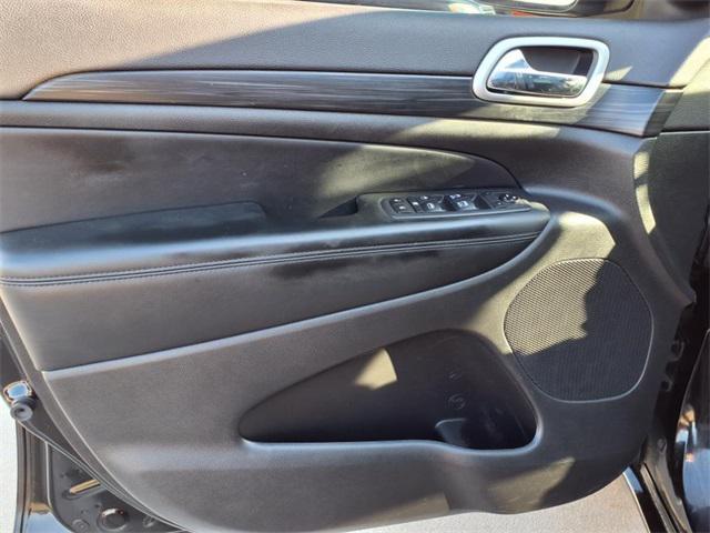 used 2020 Jeep Grand Cherokee car, priced at $25,511