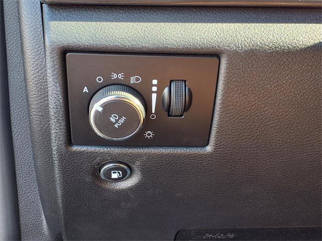 used 2020 Jeep Grand Cherokee car, priced at $25,511