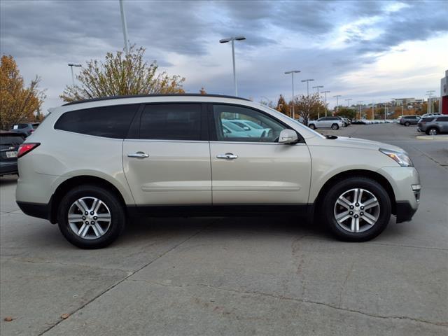 used 2015 Chevrolet Traverse car, priced at $11,577