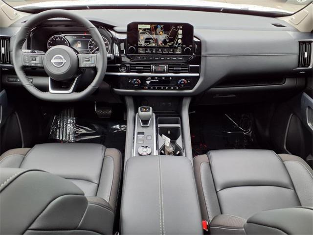 new 2025 Nissan Pathfinder car, priced at $50,375