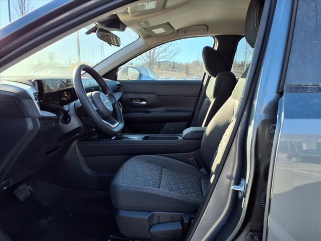 new 2025 Nissan Kicks car, priced at $25,979