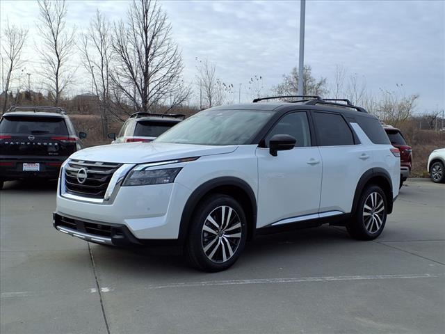 new 2025 Nissan Pathfinder car, priced at $53,025