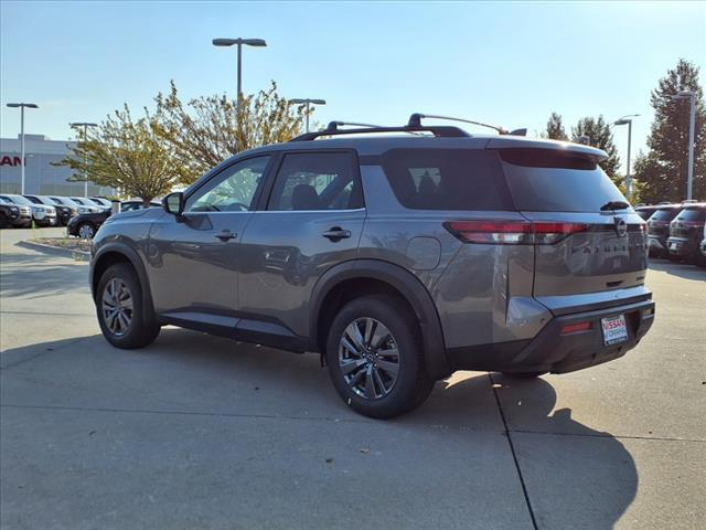 new 2024 Nissan Pathfinder car, priced at $42,680