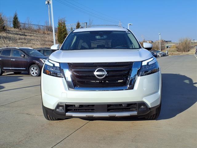 new 2025 Nissan Pathfinder car, priced at $44,513