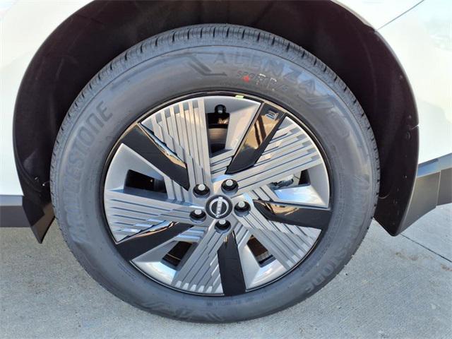new 2025 Nissan Murano car, priced at $46,202