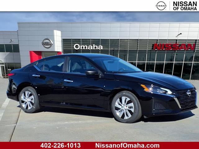 new 2025 Nissan Altima car, priced at $28,505