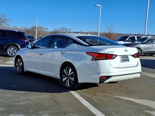 used 2022 Nissan Altima car, priced at $25,929