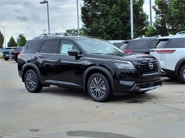 new 2025 Nissan Pathfinder car, priced at $51,360