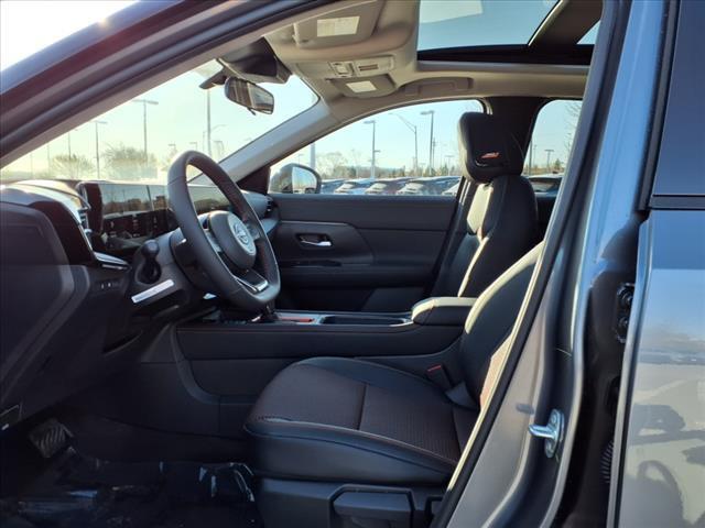 new 2025 Nissan Kicks car, priced at $31,310