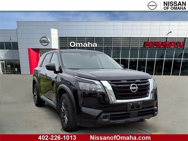 used 2024 Nissan Pathfinder car, priced at $33,303